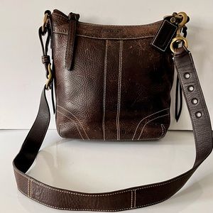 Y2K Vintage Coach Crossbody bag Saddle leather quality in Expresso brown color